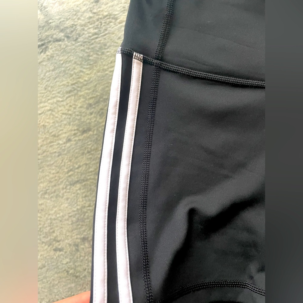 ADIDAS Women’s Athletic Shorts - Size L - Black - Picture 6 of 8